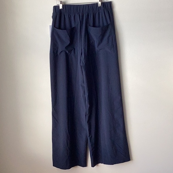Beyond Yoga Wide Leg Navy Pants - Picture 9 of 10